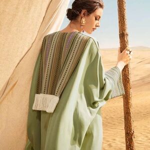 Elegant Green Kaftan with Embroidered Details